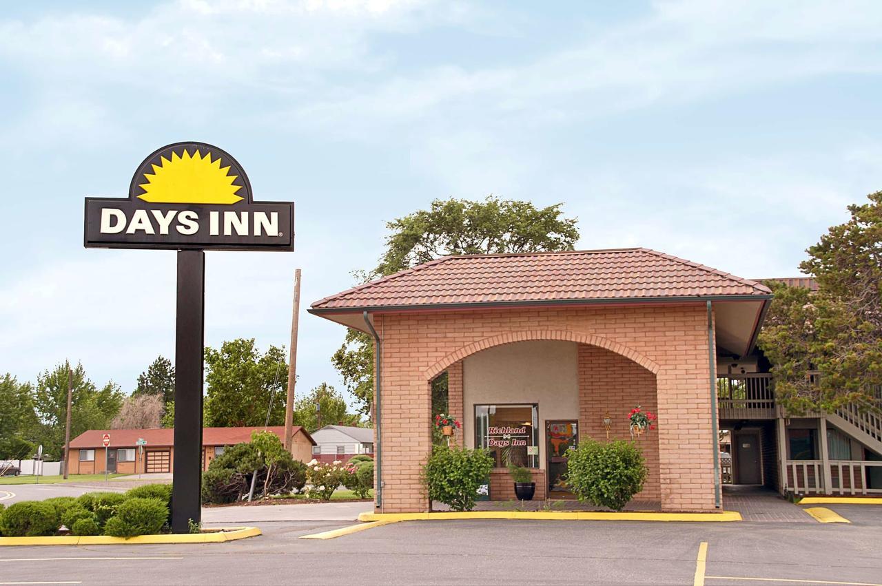 Days Inn By Wyndham Richland Exteriér fotografie