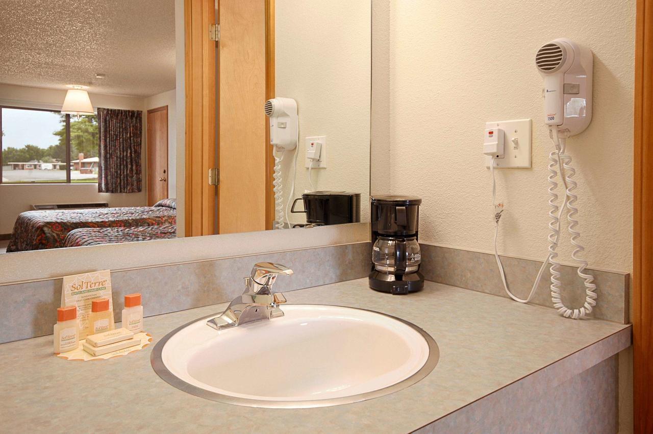 Days Inn By Wyndham Richland Pokoj fotografie